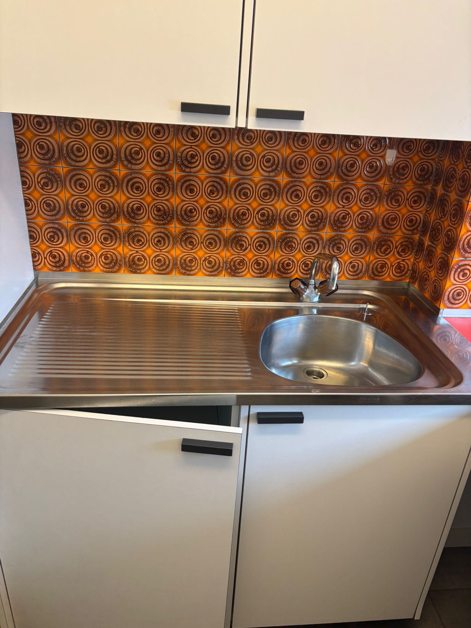 Klassische Küche gereinigt